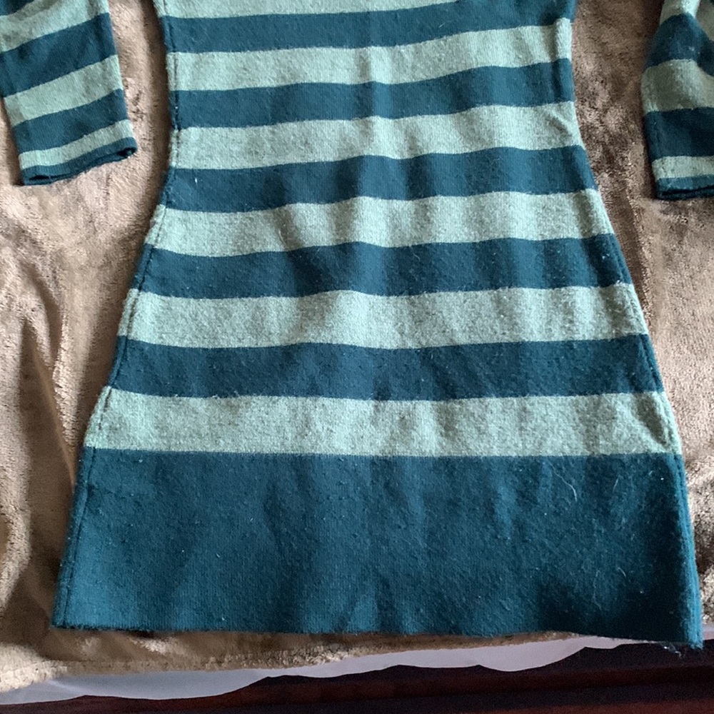 Tunic - Picture 5 of 6